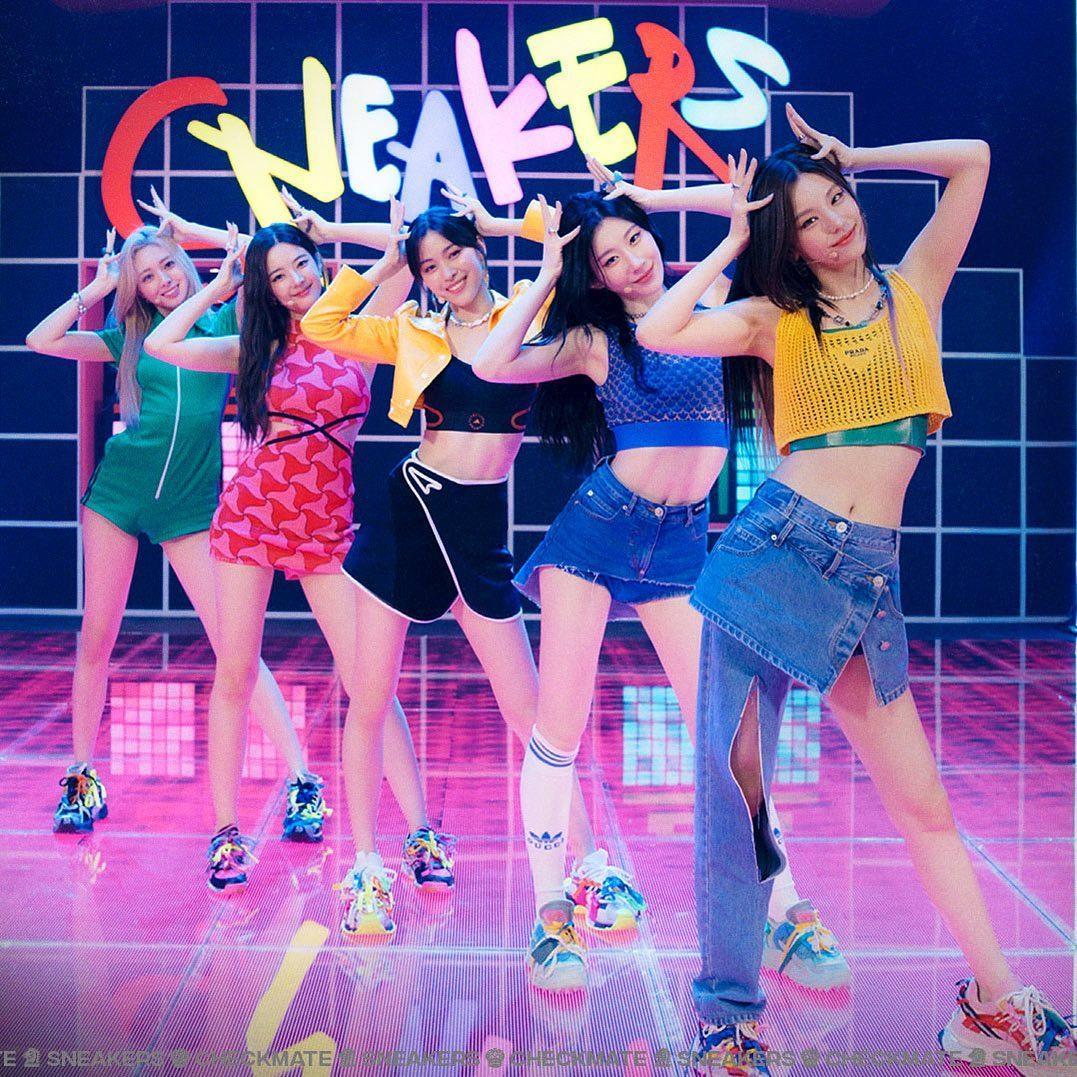 Image Gallery For Itzy Sneakers Music Video Filmaffinity