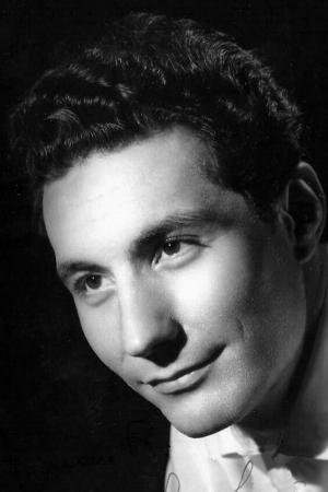 0181 Arturo López