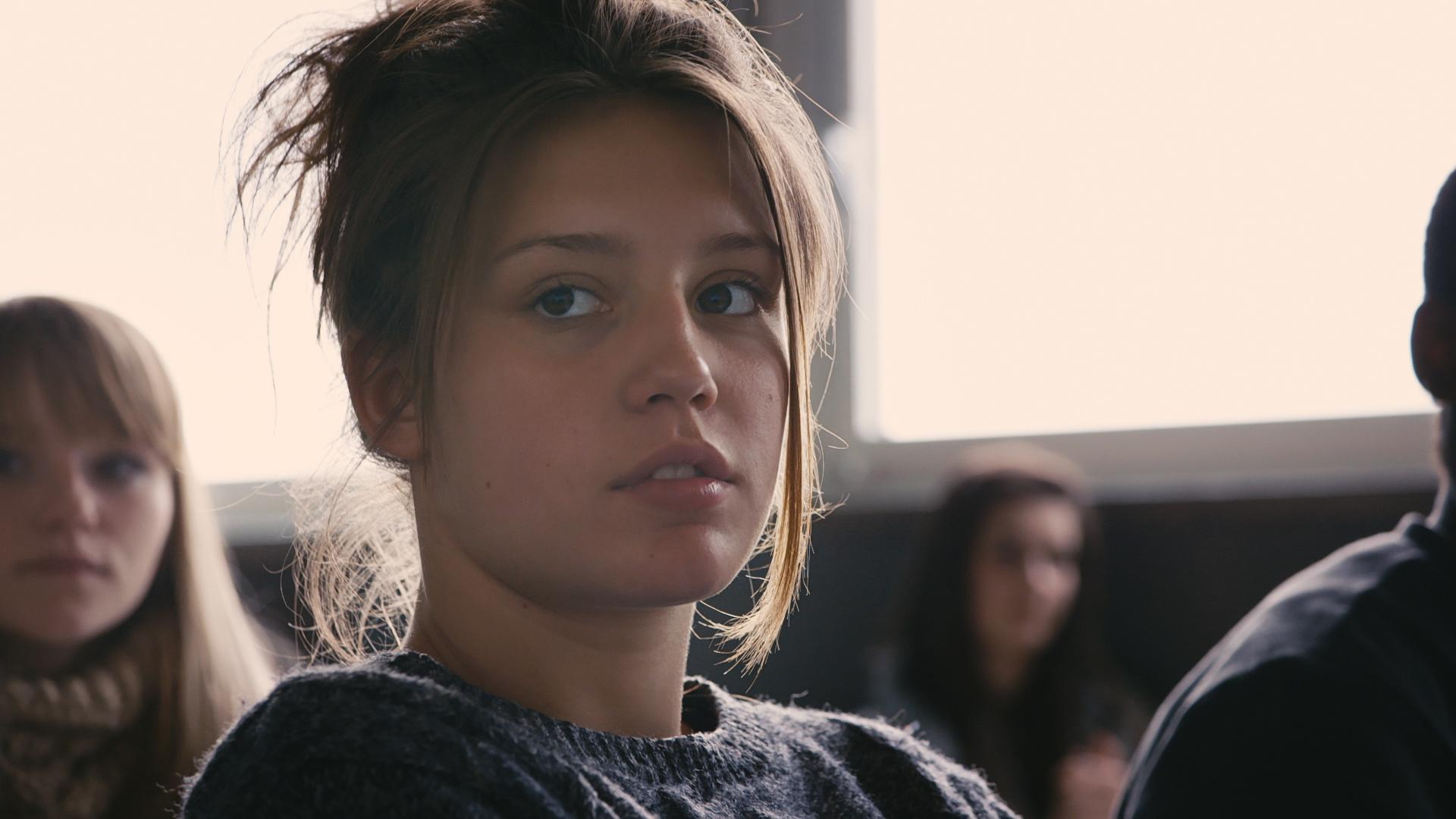 Image gallery for Blue Is the Warmest Color FilmAffinity