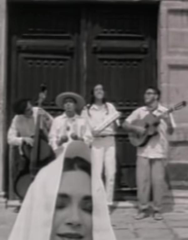 Sección visual de Café Tacuba María (Vídeo musical) FilmAffinity