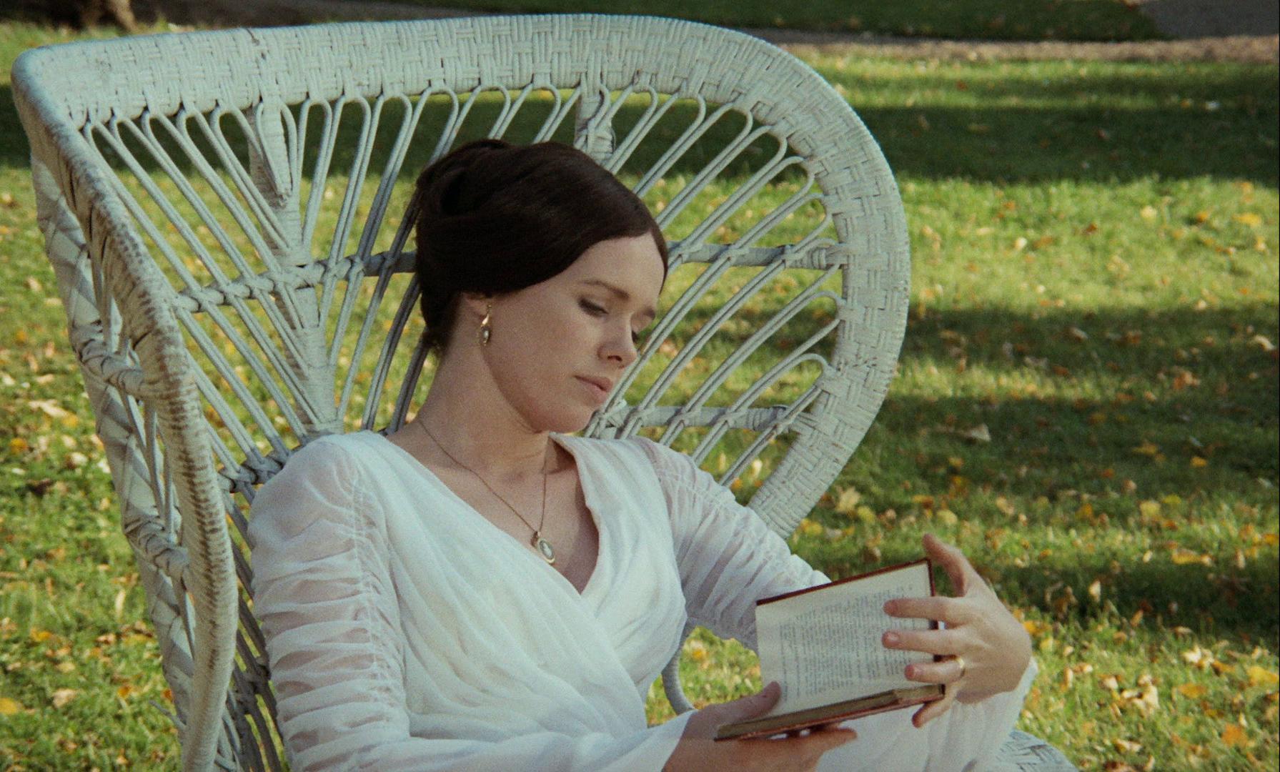 Cries and Whispers (1972) - Filmaffinity