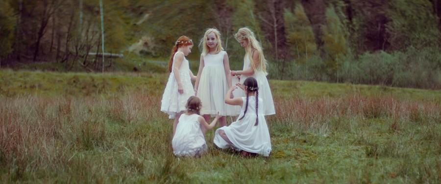 Sección visual de Days of Spring (C) - FilmAffinity