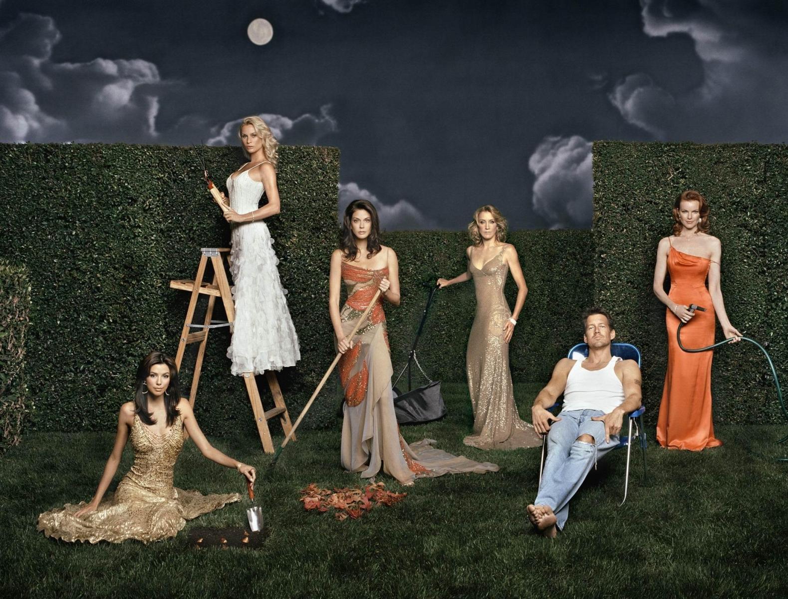 Desperate Housewives cast photos are top tier r/DesperateHousewives image