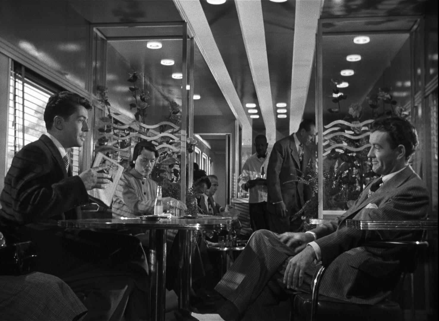 Extraños en un tren (1951), de las mejores películas de Hitchcock