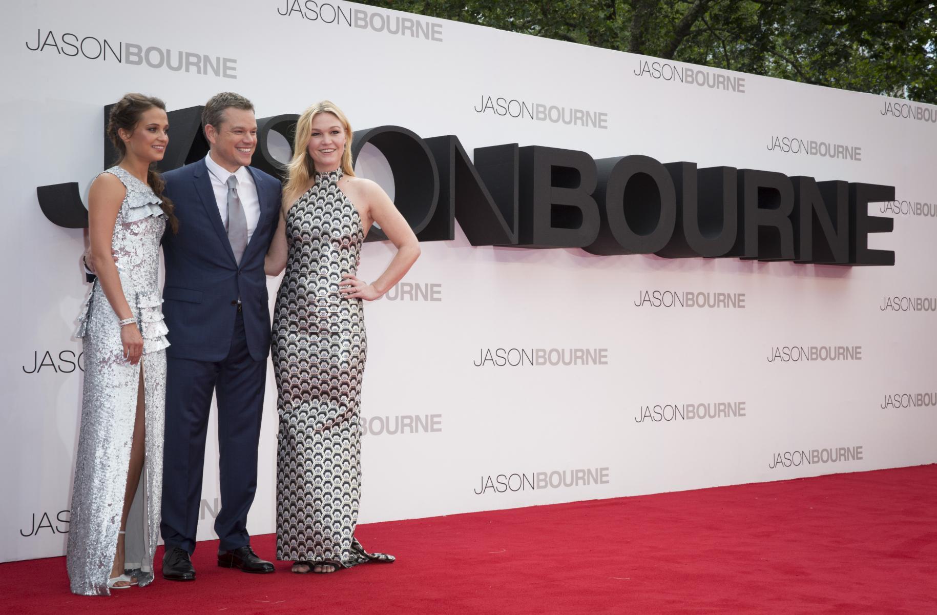 Alicia Vikander in Jason Bourne Movie - Alicia Vikander Jason Bourne Red  Carpet Tour