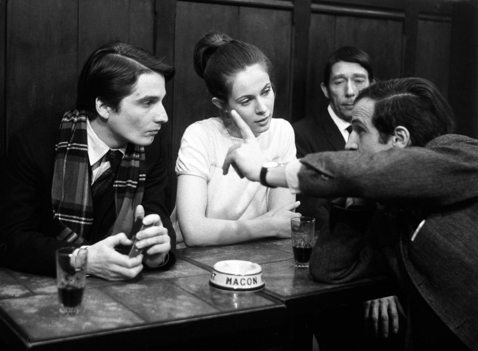 La hora del amor (1968) - Filmaffinity