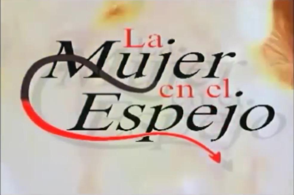 Sección Visual De La Mujer En El Espejo Serie De Tv Filmaffinity