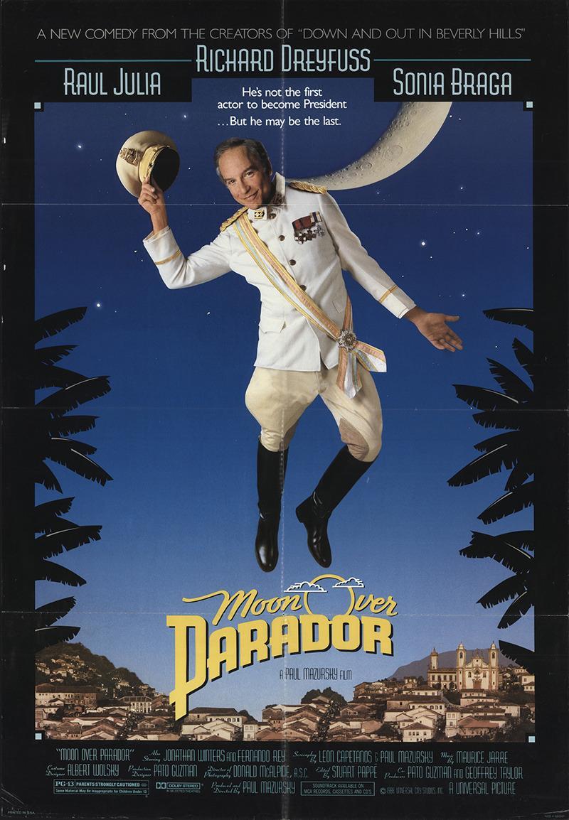 Image gallery for Moon Over Parador - FilmAffinity