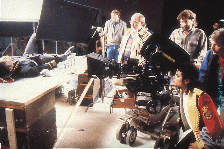 Image gallery for Moonwalker - FilmAffinity