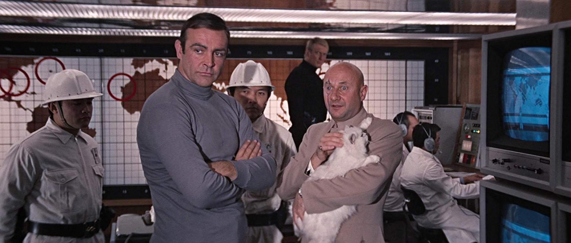 Sección visual de Sólo se vive dos veces FilmAffinity