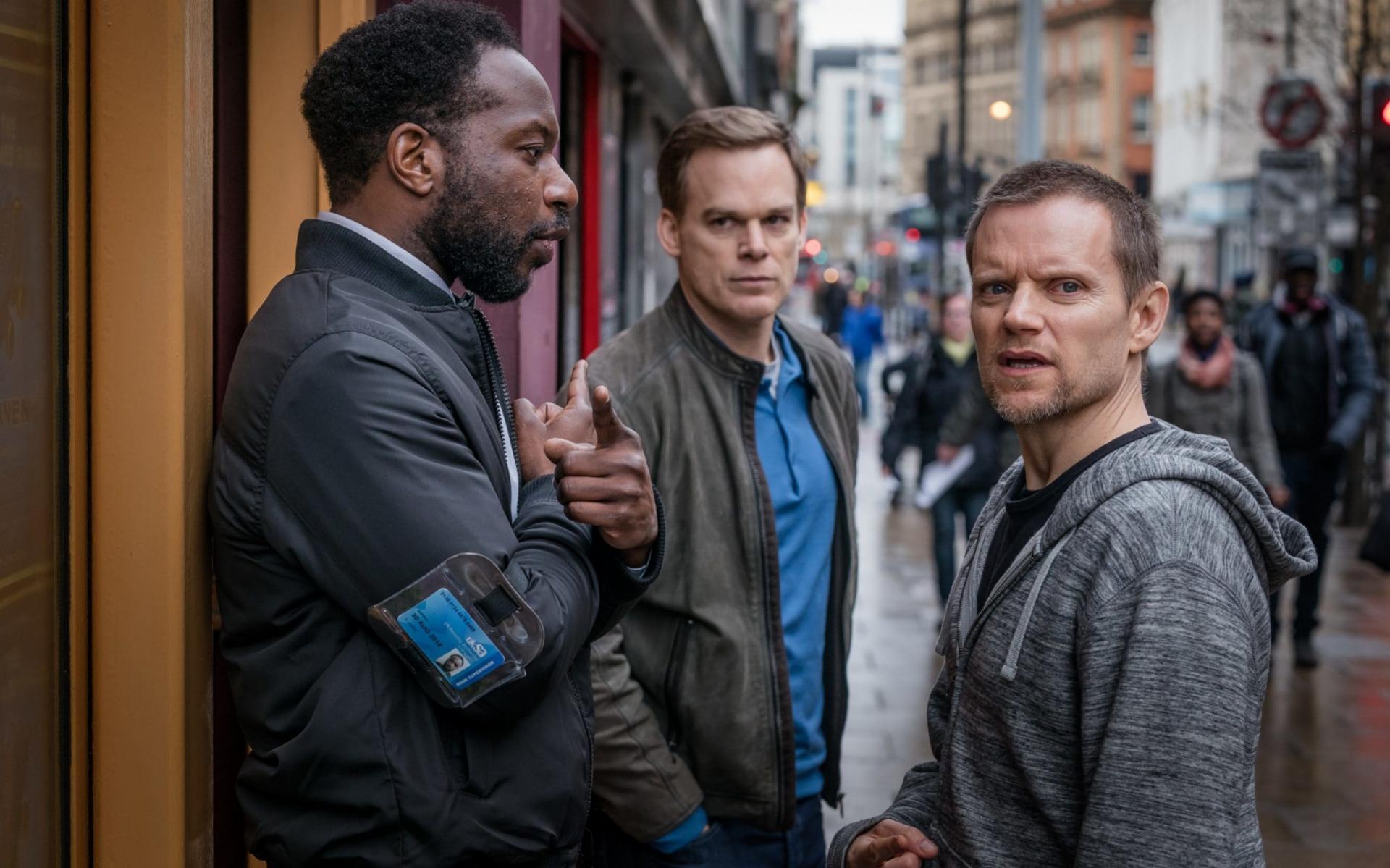 Image gallery for Safe (TV Miniseries) FilmAffinity