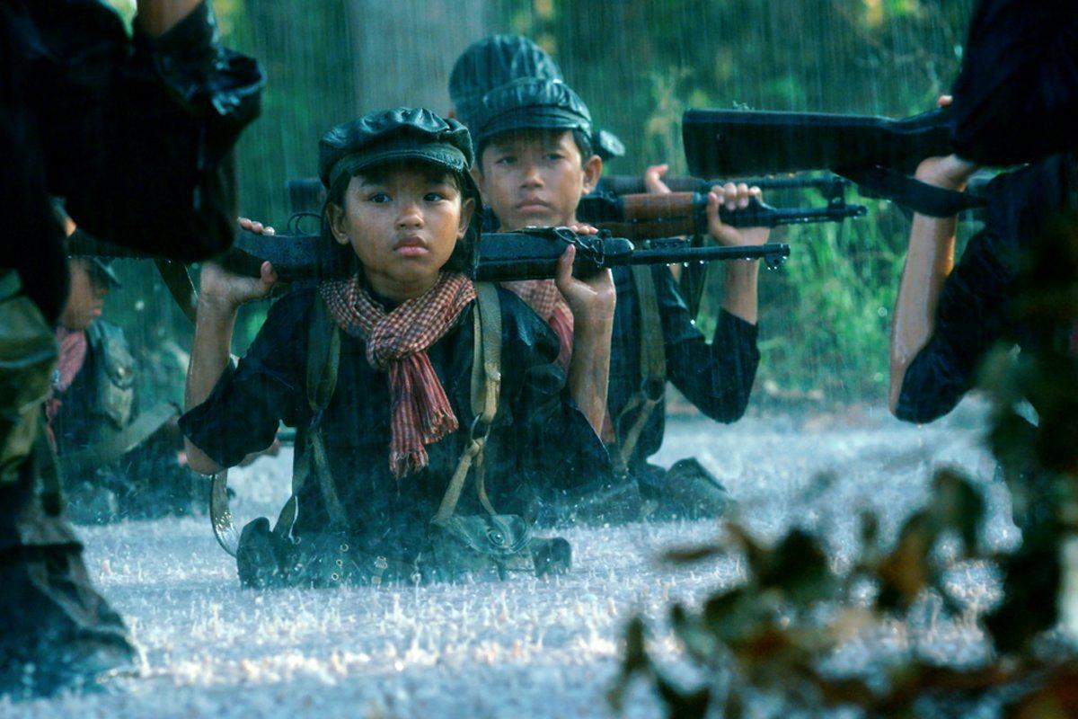 Sección visual de Se lo llevaron Recuerdos de una niña de Camboya FilmAffinity Sección visual de Se lo llevaron Recuerdos de una niña de Camboya FilmAffinity