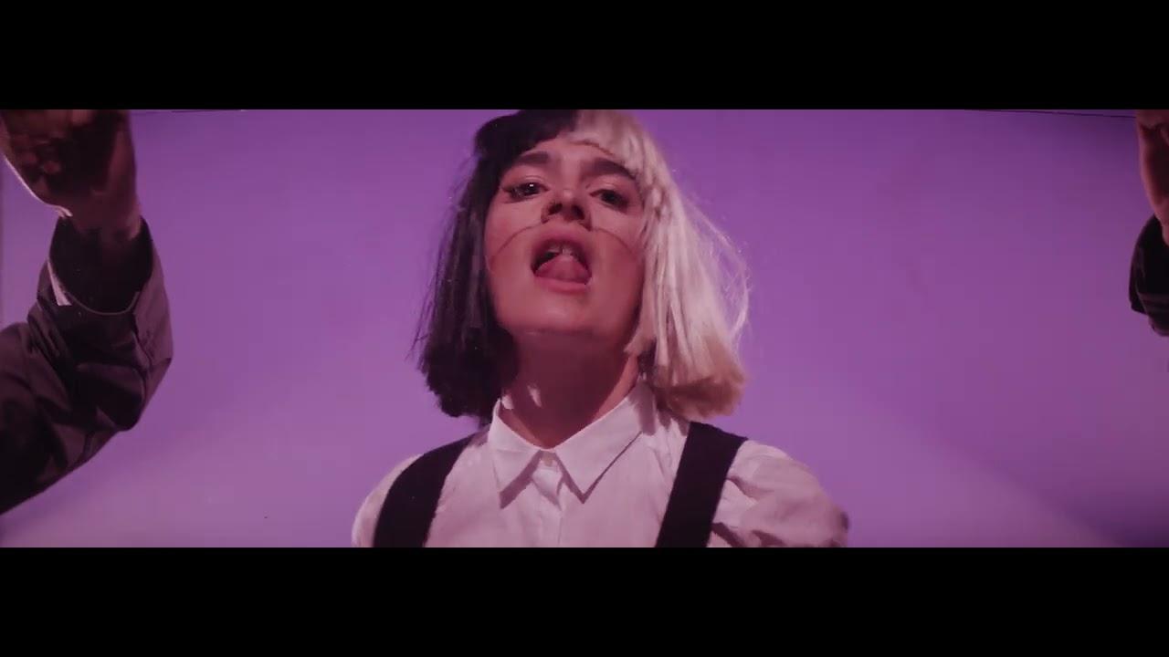 Image gallery for Sia: Unstoppable (Music Video) - FilmAffinity