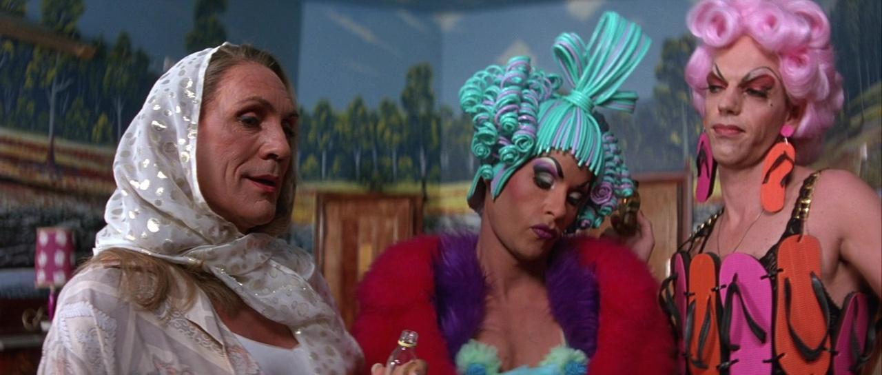 The Adventures of Priscilla, Queen of the Desert (1994)