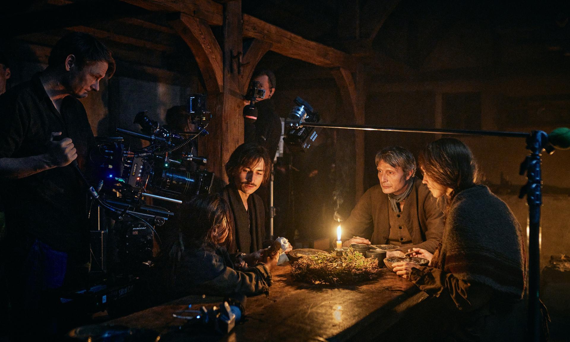 Sección visual de The Bastard FilmAffinity