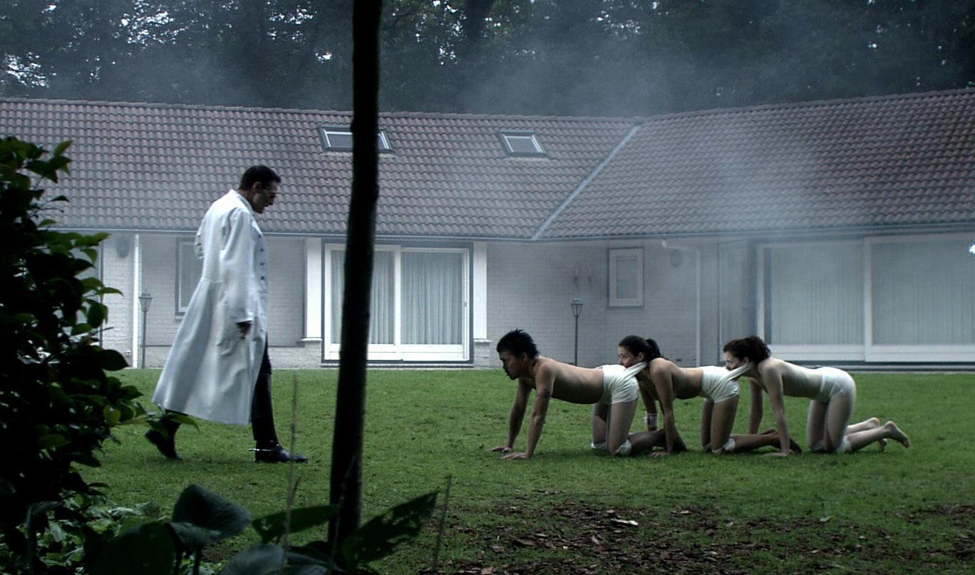 Image Gallery For The Human Centipede (First Sequence) - Filmaffinity Image Gallery For The Human Centipede (First Sequence) - Filmaffinity