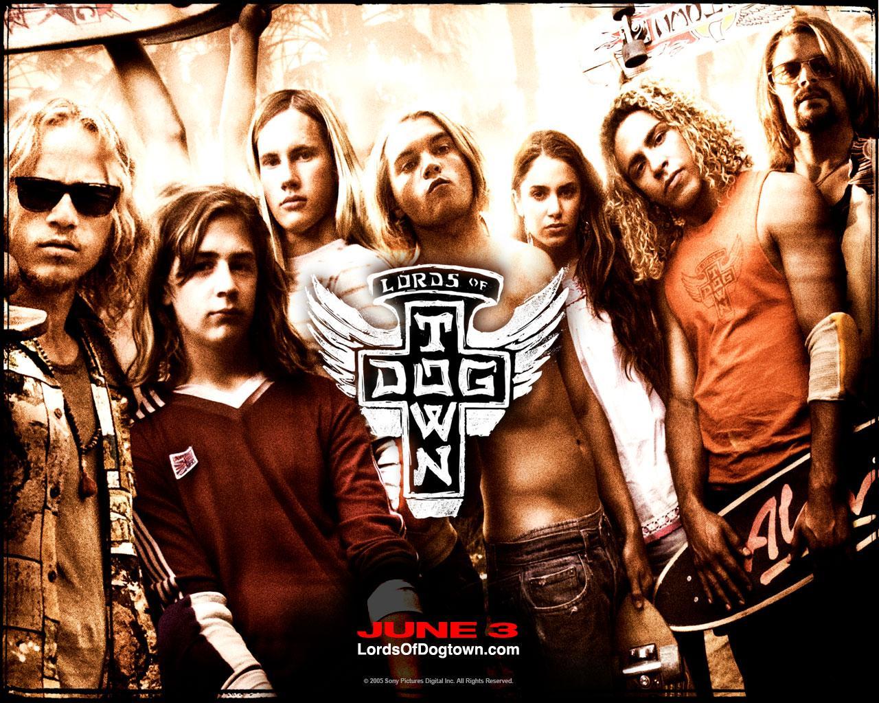  Lords of Dogtown (Unrated Extended Cut) : Emile Hirsch, Victor  Rasuk, John Robinson, Michael Angarano, Nikki Reed, Heath Ledger, Rebecca  De Mornay, Johnny Knoxville, William Mapother, Julio Oscar Mechoso, Vincent  Laresca