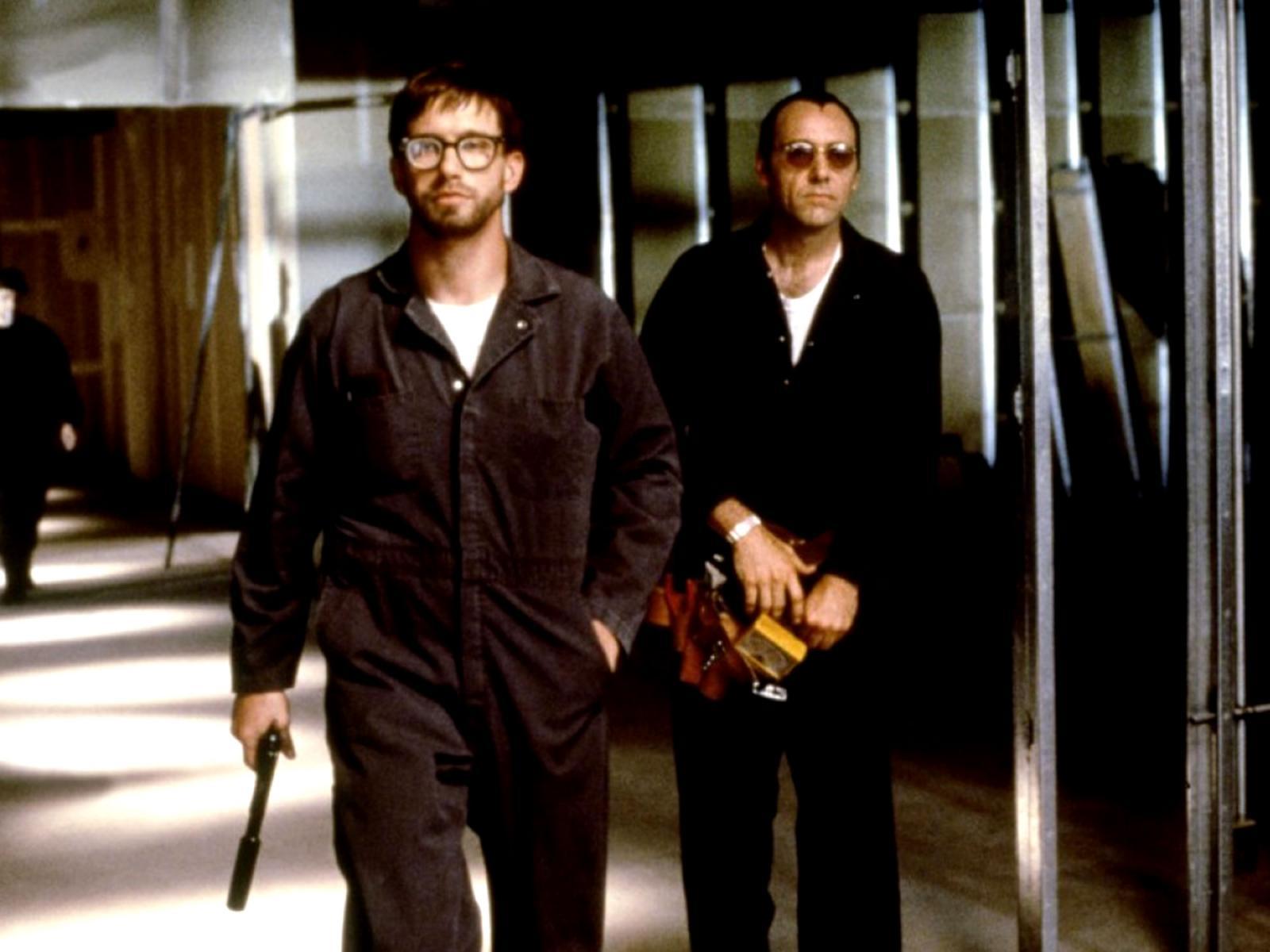 CommentaramaFilms: Film Friday: The Usual Suspects (1995)