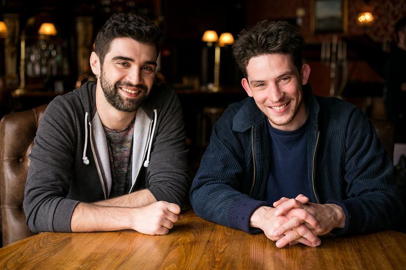 Sección visual de Tierra de Dios FilmAffinity