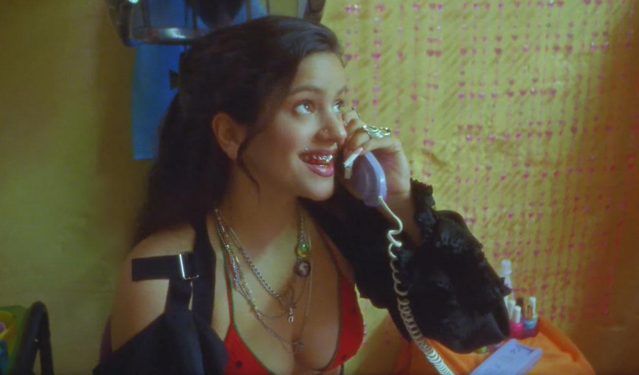 Sección visual de Tokischa x Rosalía Linda (Vídeo musical) FilmAffinity