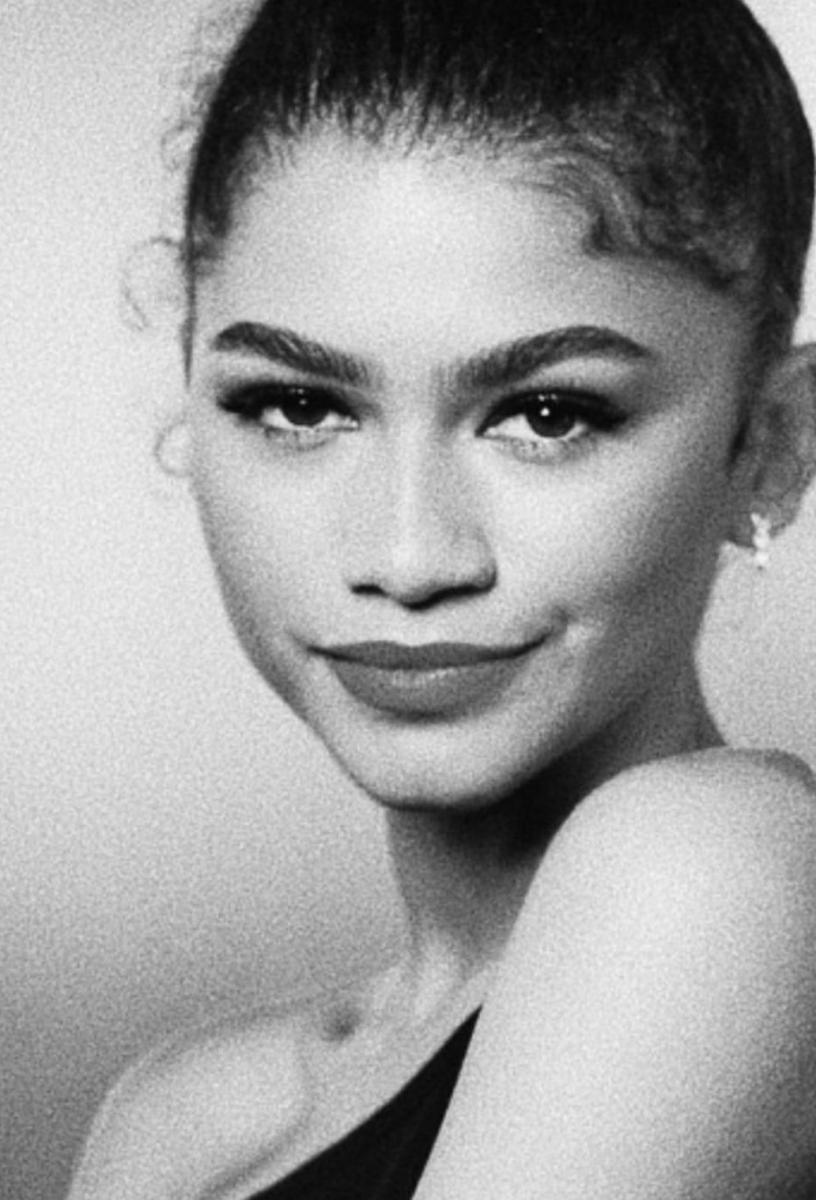 Image gallery for Zendaya: Close Up (Music Video) - FilmAffinity