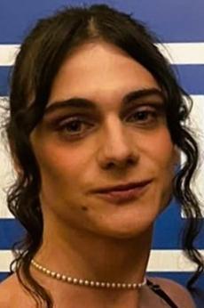 Adela Buendía