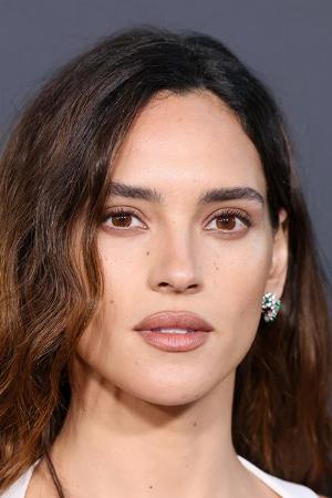 Adria Arjona
