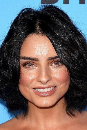 Aislinn Derbez