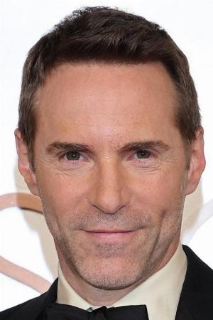 Alessandro Nivola