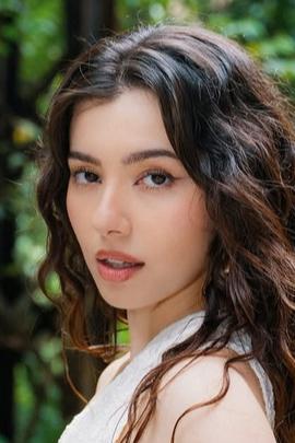 Amelia Henderson