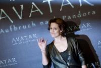 Sigourney Weaver en la premiere de Avatar en Alemania
