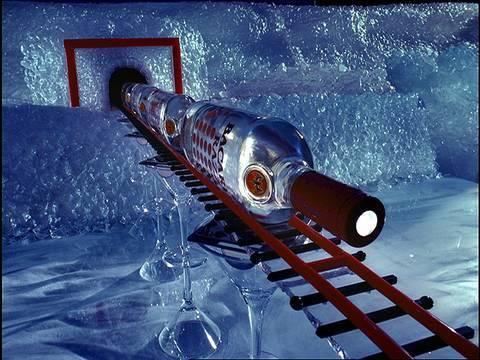 Bacardi Train (S)