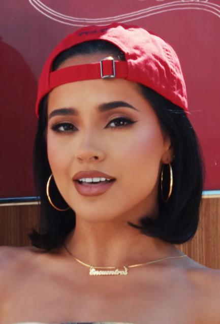 Becky G: Otro Capítulo (Music Video) (2024) - FilmAffinity