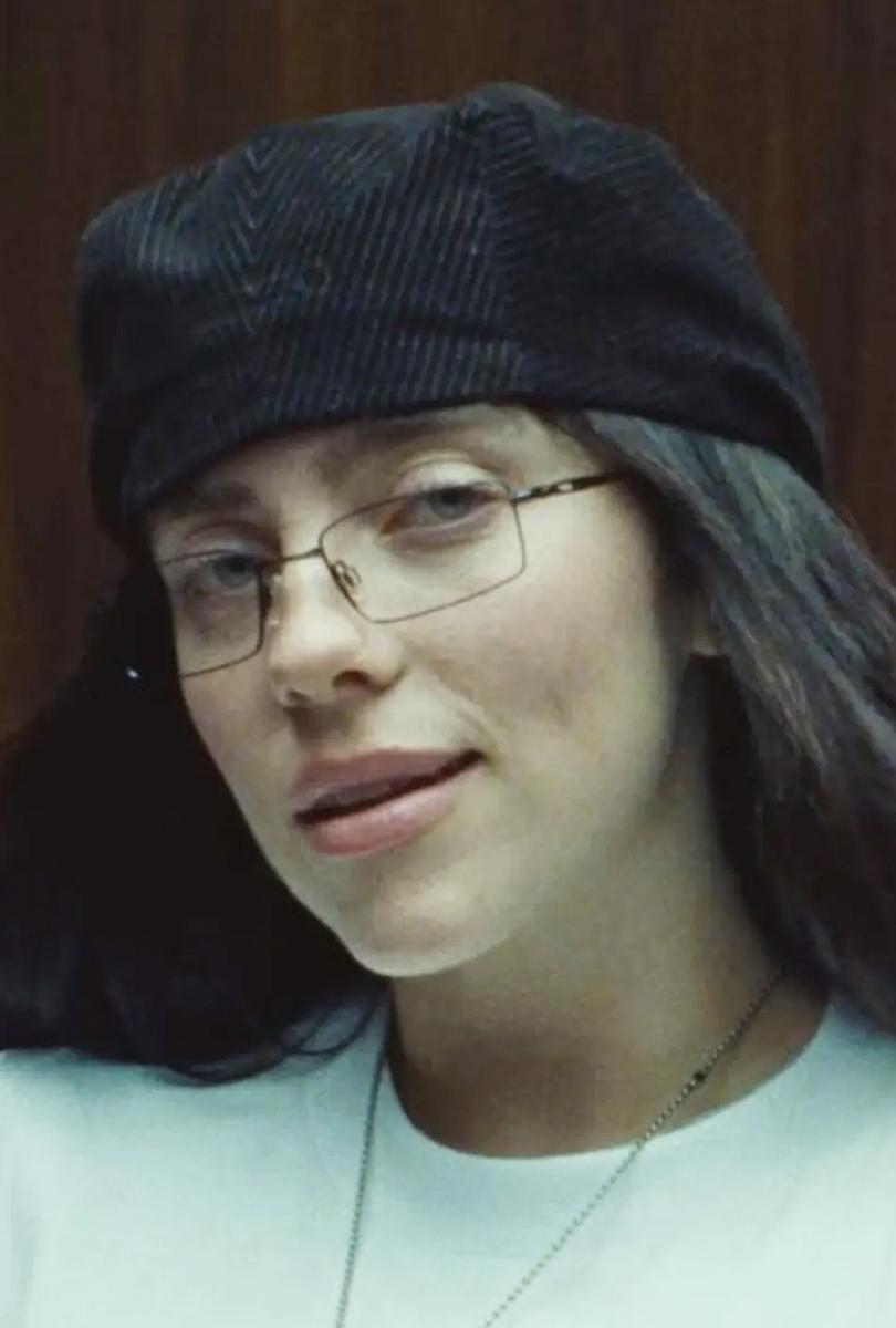 Billie eilish birds of a feather v deo musical 2024 filmaffinity