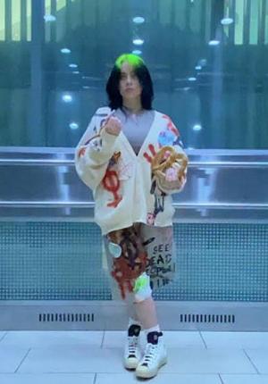 Billie Eilish: Therefore I Am (Vídeo musical)