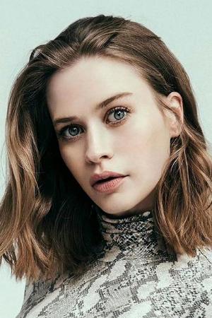 Camille Stopps