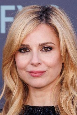 Cara Buono
