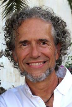 César Javier Palacios