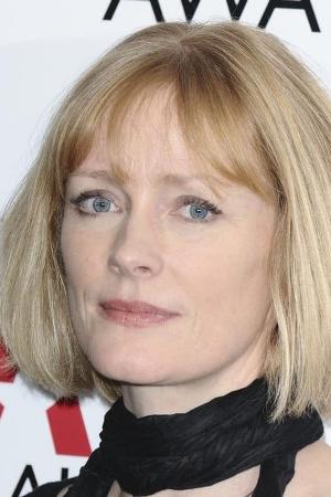 Claire Skinner