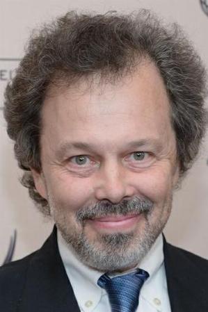 Curtis Armstrong