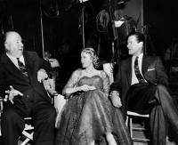 Alfred Hitchcock, Grace Kelly & Robert Cummings