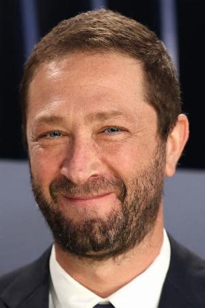 Ebon Moss-Bachrach