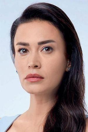 Ecem Özkaya