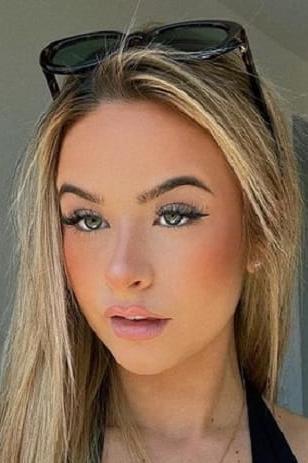 Emily Elizabeth - FilmAffinity