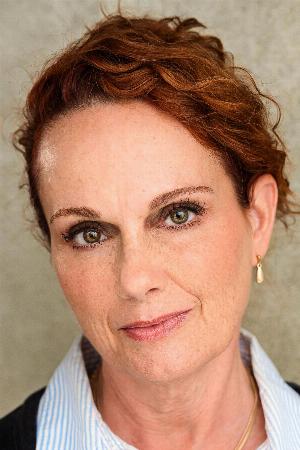 Erica Dyer - FilmAffinity