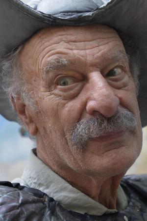 Ernesto Suarez