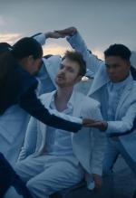 Finneas: Let's Fall in Love for the Night (Vídeo musical)