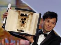 Anthony Chen, recogiendo la Cámara de oro del Festival de Cannes