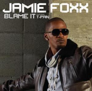 Jamie Foxx feat. T-Pain: Blame It (Music Video) (2009) - FilmAffinity