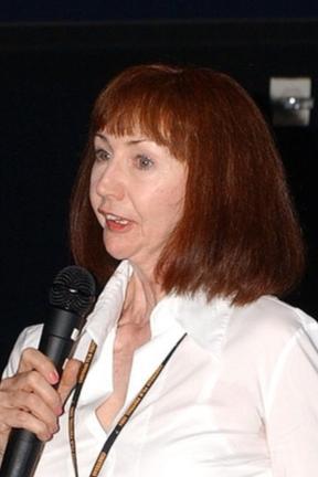 Jeannette Catsoulis